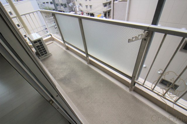 プラザ新大阪のバルコニー