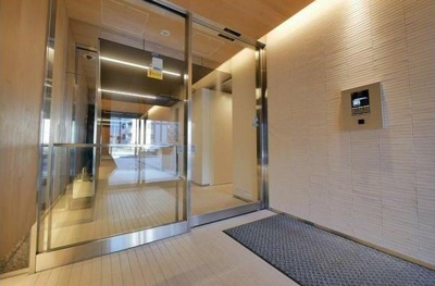 【ロビー】 | ザ・パークワンズ渋谷本町 | コムハウジングにおまかせください！０３－３３７６－４６９４