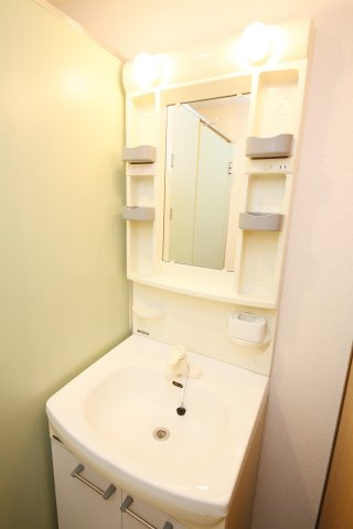 GRANDEUR陶館の独立洗面台