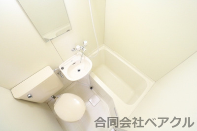 【浴室】 | フォレスト深草 | お風呂で日々の疲れを落としましょう