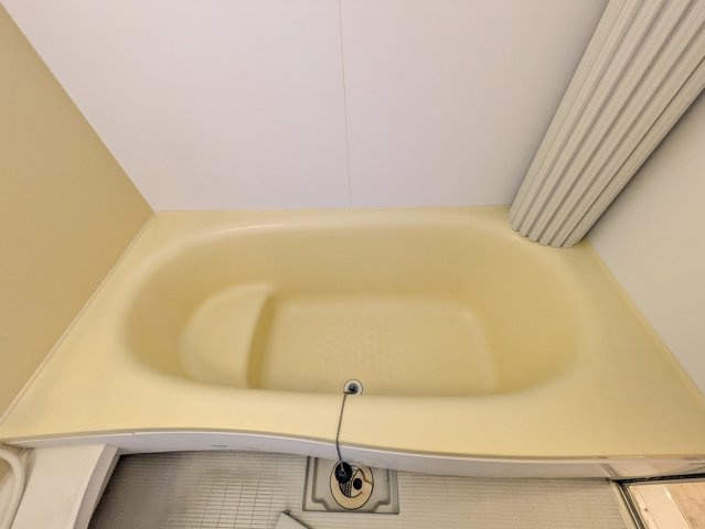ペルーシェ B棟の浴室