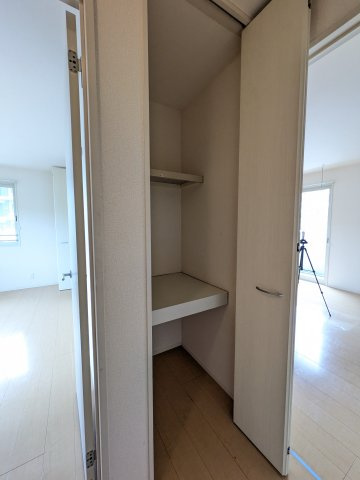 ペルーシェ B棟のその他
