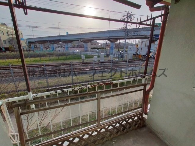 郡津4丁目テラスのバルコニー|バルコニー付きです