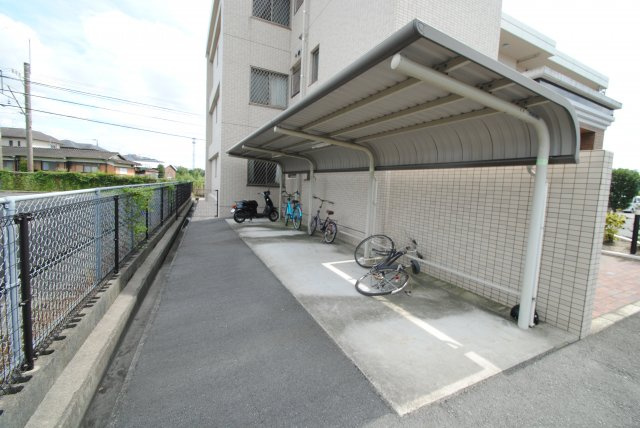 ブランシュールのその他共用部分|駐輪場