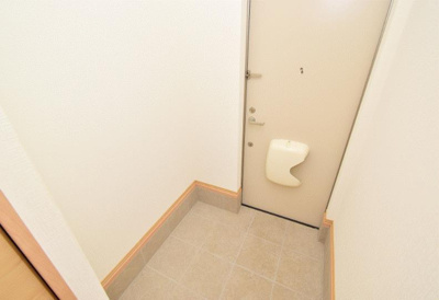 【玄関】 | エレアージュ姫路駅南