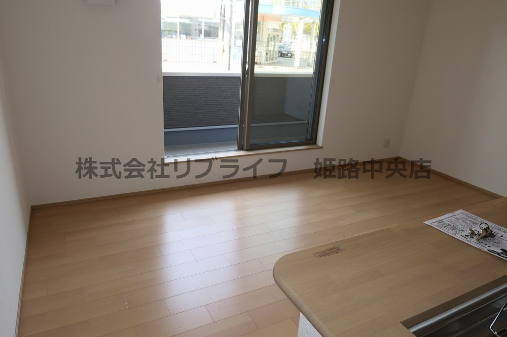 エレアージュ姫路駅南の居間・リビング