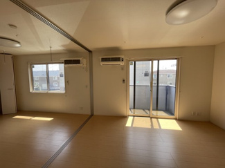 【居間・リビング】 | メゾン・フルール B