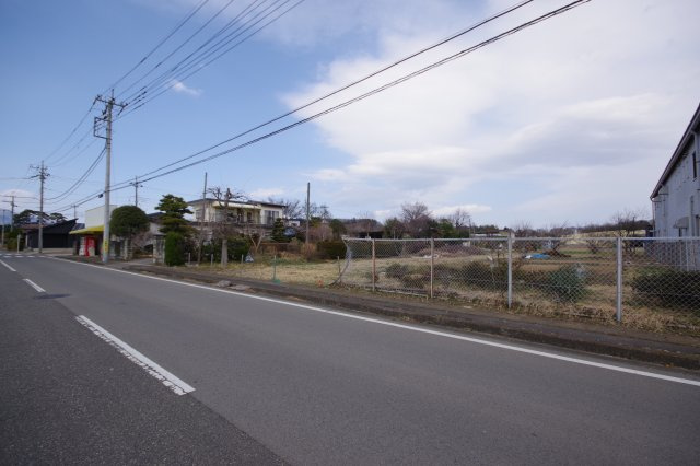 那須塩原市北赤田　土地の外観|前面道路も広く圧迫感がありません