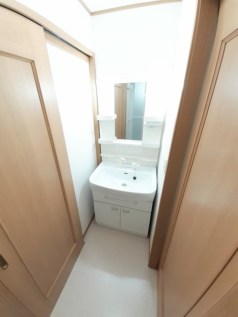 ヴィラ・アブリコの独立洗面台