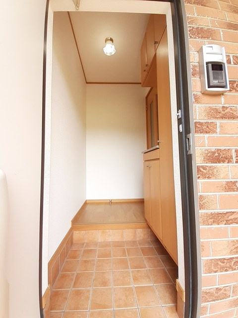 ヴィラ・アブリコの玄関