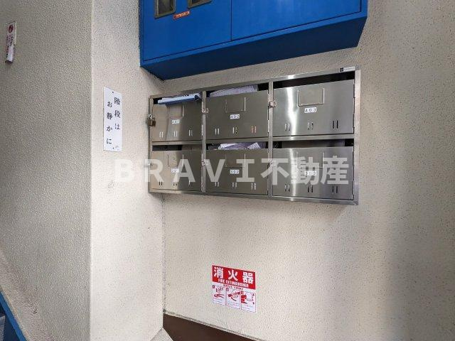 北川ビル　BRAVI不動産のその他共用部分|【北川ビル】メールボックス