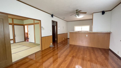 【居間・リビング】 | 飯塚市楽市