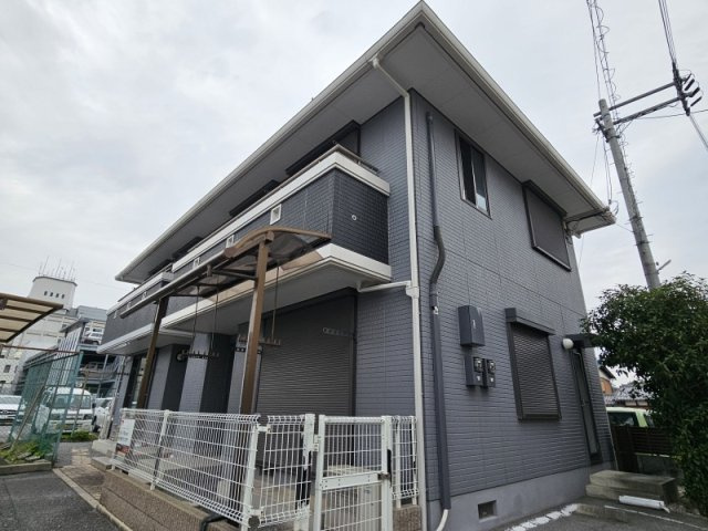 グラン元町の外観|2戸だけのアパートです