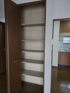 【収納】 | グラン元町 | リビング収納です