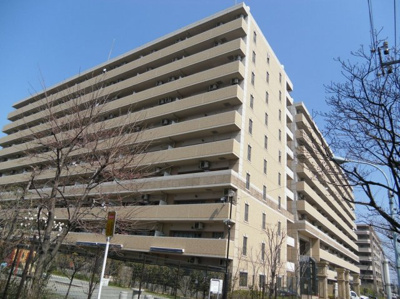 【外観】 | グランシティレイディアント東京ウエスト | ペットと暮らせるマンションです(細則有)。1台駐車場無償。