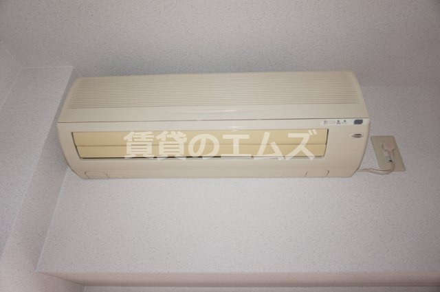 【設備】 | プレジール諸岡 | プレジール諸岡のエアコン