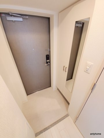エスリードレジデンス大阪本町 仲介手数料無料の玄関