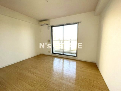 【居間・リビング】 | ラ・ウェゾン塚本通