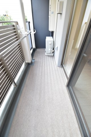 シーズンフラッツ靭本町のバルコニー