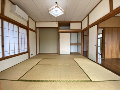 【和室】 | 請西２丁目戸建 | 1階和室８帖