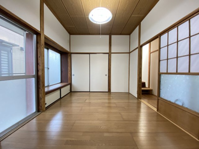 【洋室】 | 請西２丁目戸建 | 1階洋室6帖