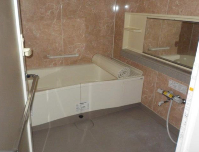 ランドゥール城南の杜【10,000円キャッシュバック対象物件】の浴室|日々の疲れを癒すお風呂付です