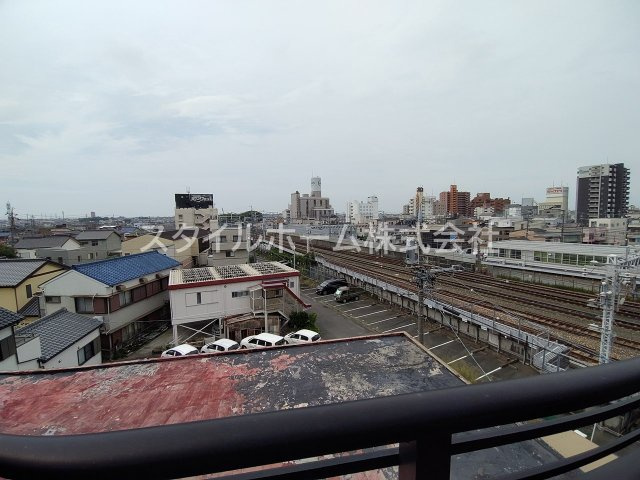 【展望】 | 梅田ビル | 別部屋写真です。