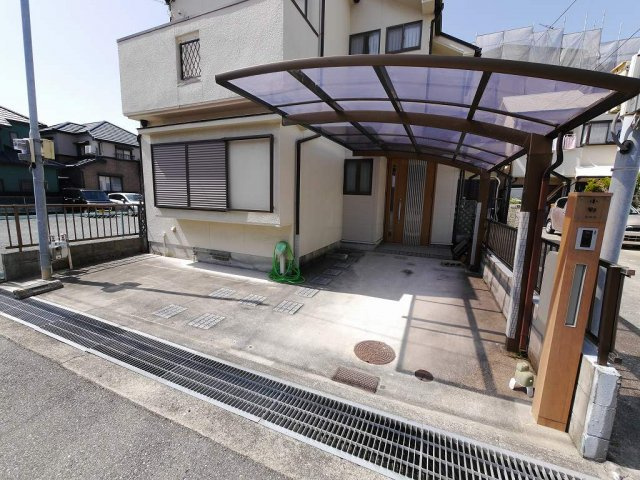 王塚台1丁目戸建の駐車場