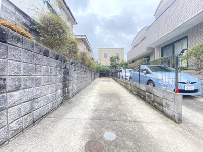 【駐車場】 | 豊中市緑丘３丁目貸家 | 駐車スペースもあります