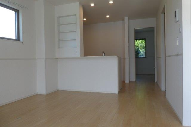 フローレスの居間・リビング