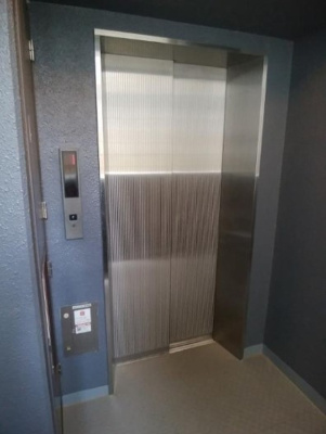 【エントランス】 | エクセルシオール初台