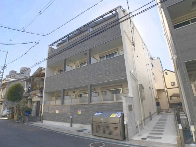 クリエオーレ長瀬町の外観