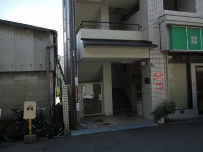 【その他共用部分】 | 淡路アーバンエイト | エントランスです