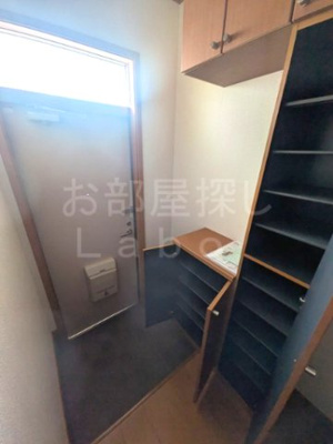【玄関】 | クリスタルB