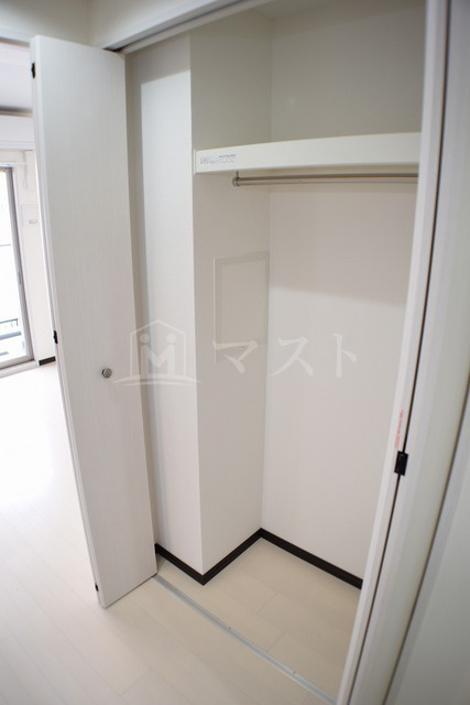 大阪市東成区大今里西１丁目の賃貸マンションの収納