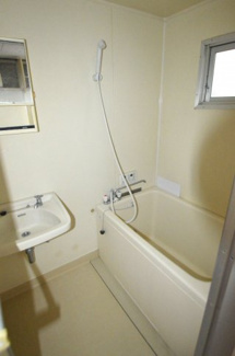 【浴室】 | ピースコート泉が丘C