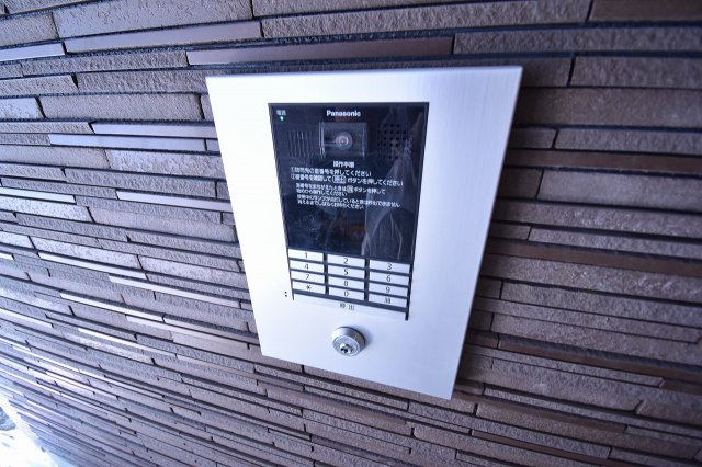 カショウテンマヨンチョウメマンションのエントランス