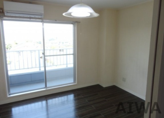 【洋室】 | エクシード近見