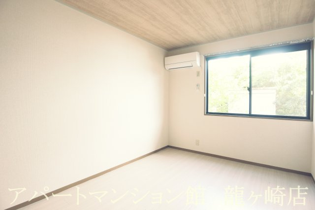シェリールアタゴⅡの洋室