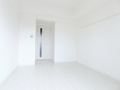 【居間・リビング】 | ファステート神戸ハーバーランド | 使いやすい居間です