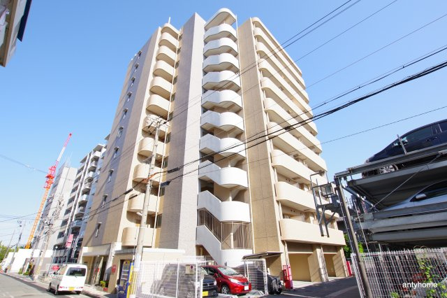 WGB江坂　仲介手数料無料の外観