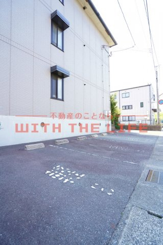 セジュール小森野【キャッシュバック対象】の駐車場|駐車場に車を止められます