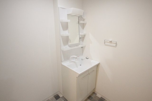 ＥＪ宝持　(近大　一人暮らし)の独立洗面台|別のお部屋のお写真です！