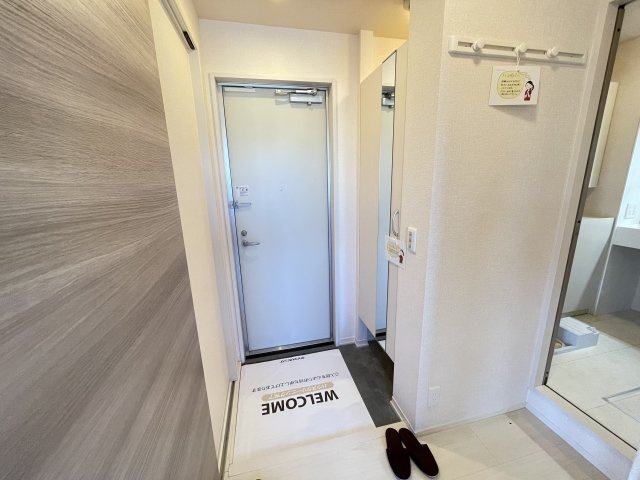 レーヴマニフィック南柏の玄関