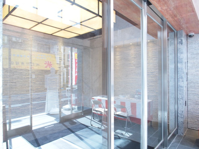 セイワパレス天王寺真田山のエントランス