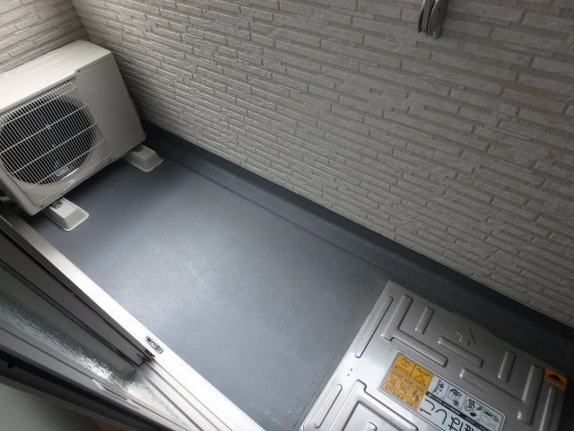 クリスタル花園のバルコニー