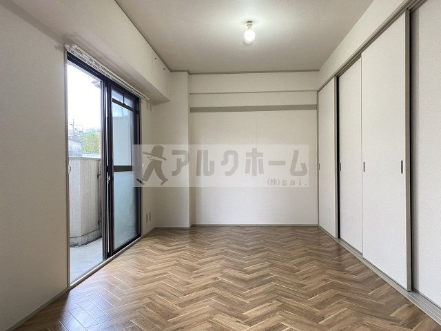 グランパリス国分の居間・リビング