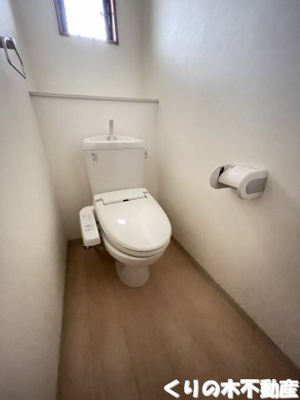 【トイレ】 | フォブール山方 | 落ち着いた色調のトイレです