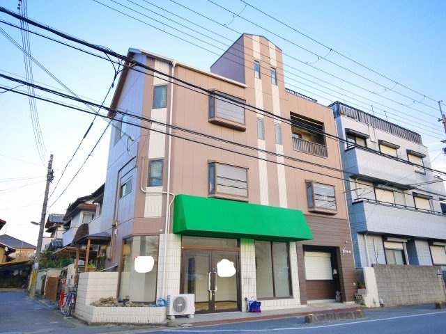 メイワビルの外観