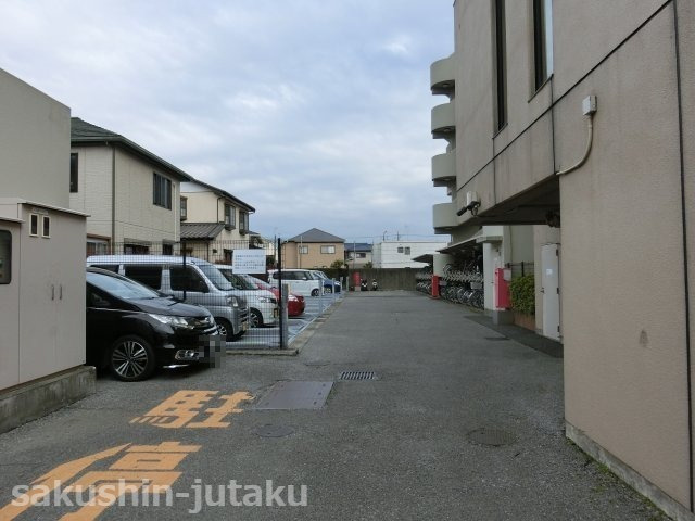 ダイアパレス津田沼けやき通り・グリーンスクエアの駐車場|機械式駐車場（使用料月額10,000円）
